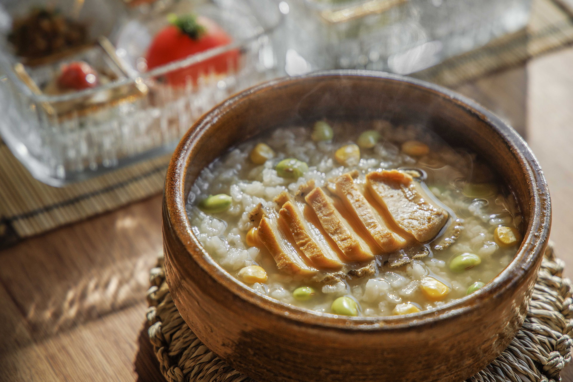 野菜と鮑出汁で仕立てた朝粥