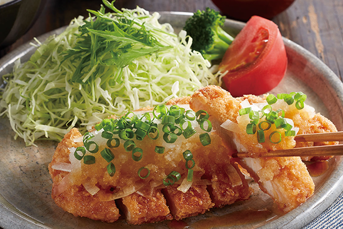 たっぷりおろしと出汁ポン酢のロースかつ定食
