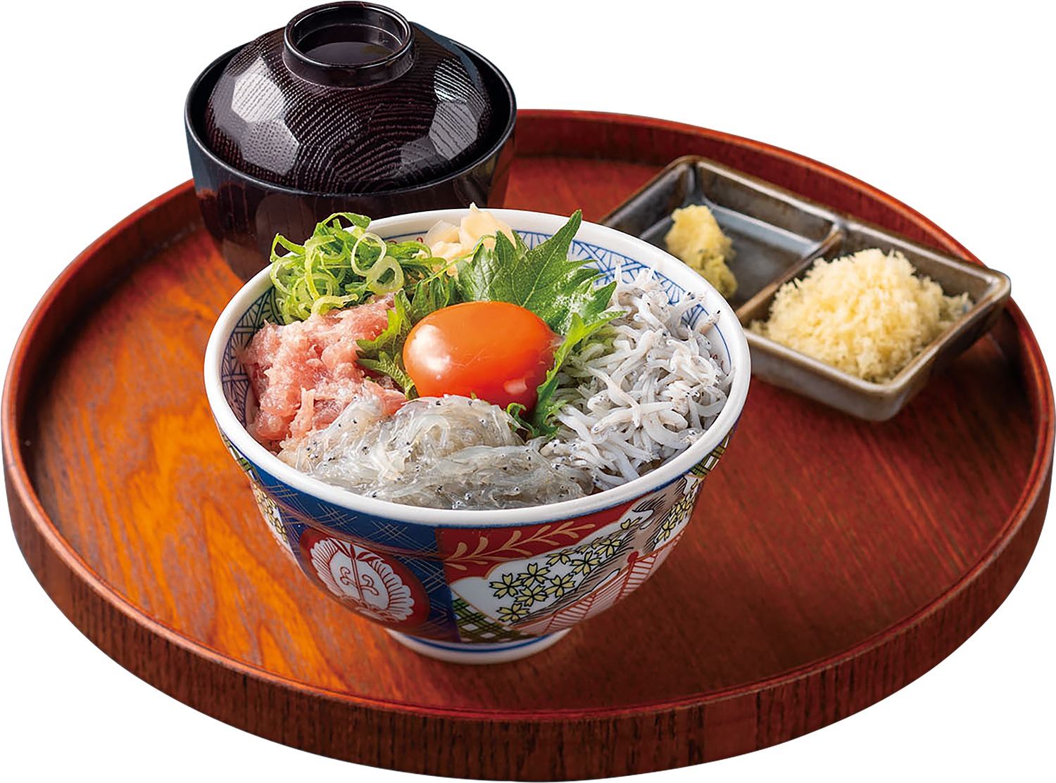「生しらすと釜揚げしらすの三色丼」（1290円）