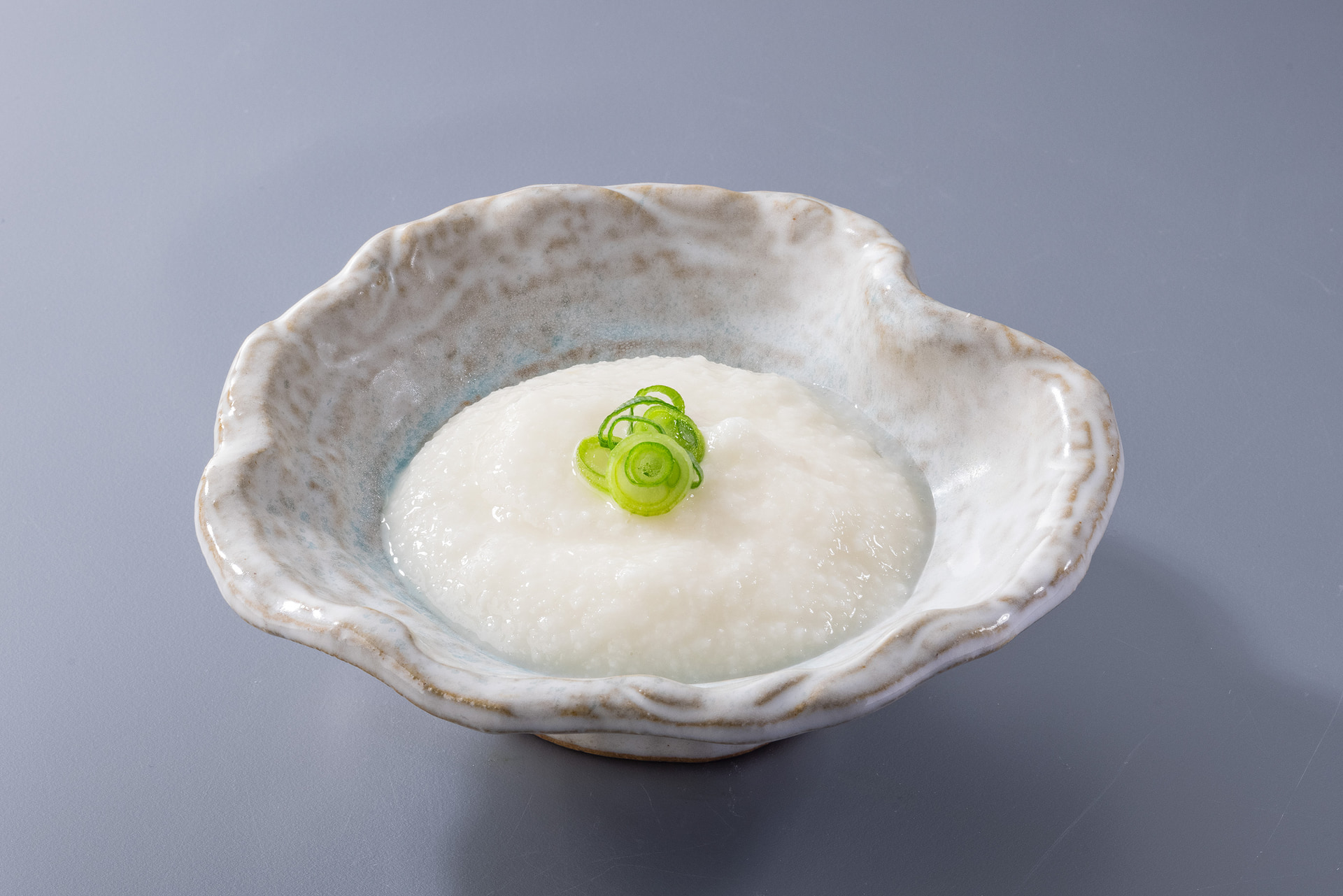 「とろろ」（165円）