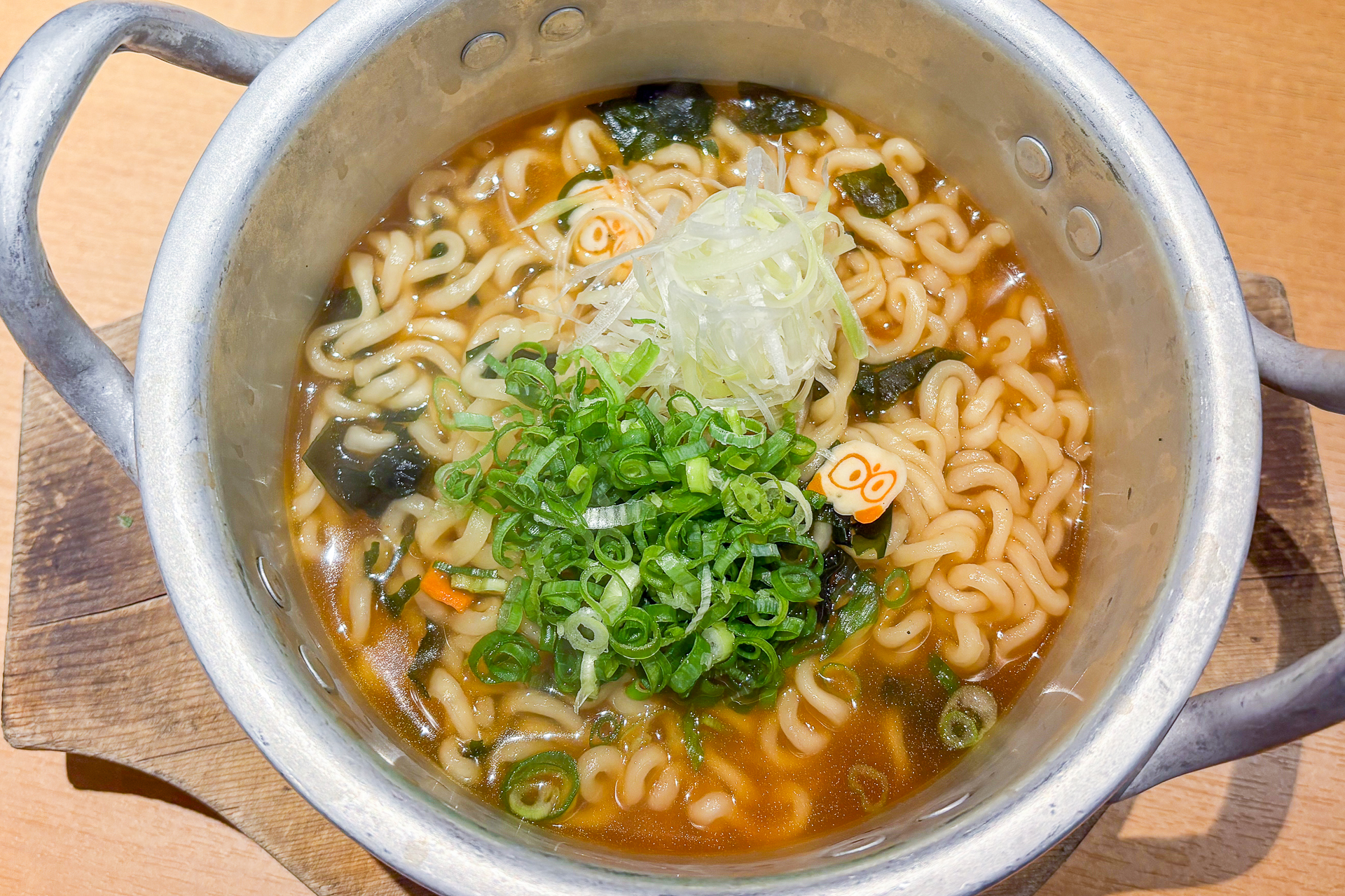 海鮮の旨味ともちもち太麺の「ノグリラーメン マイルド」