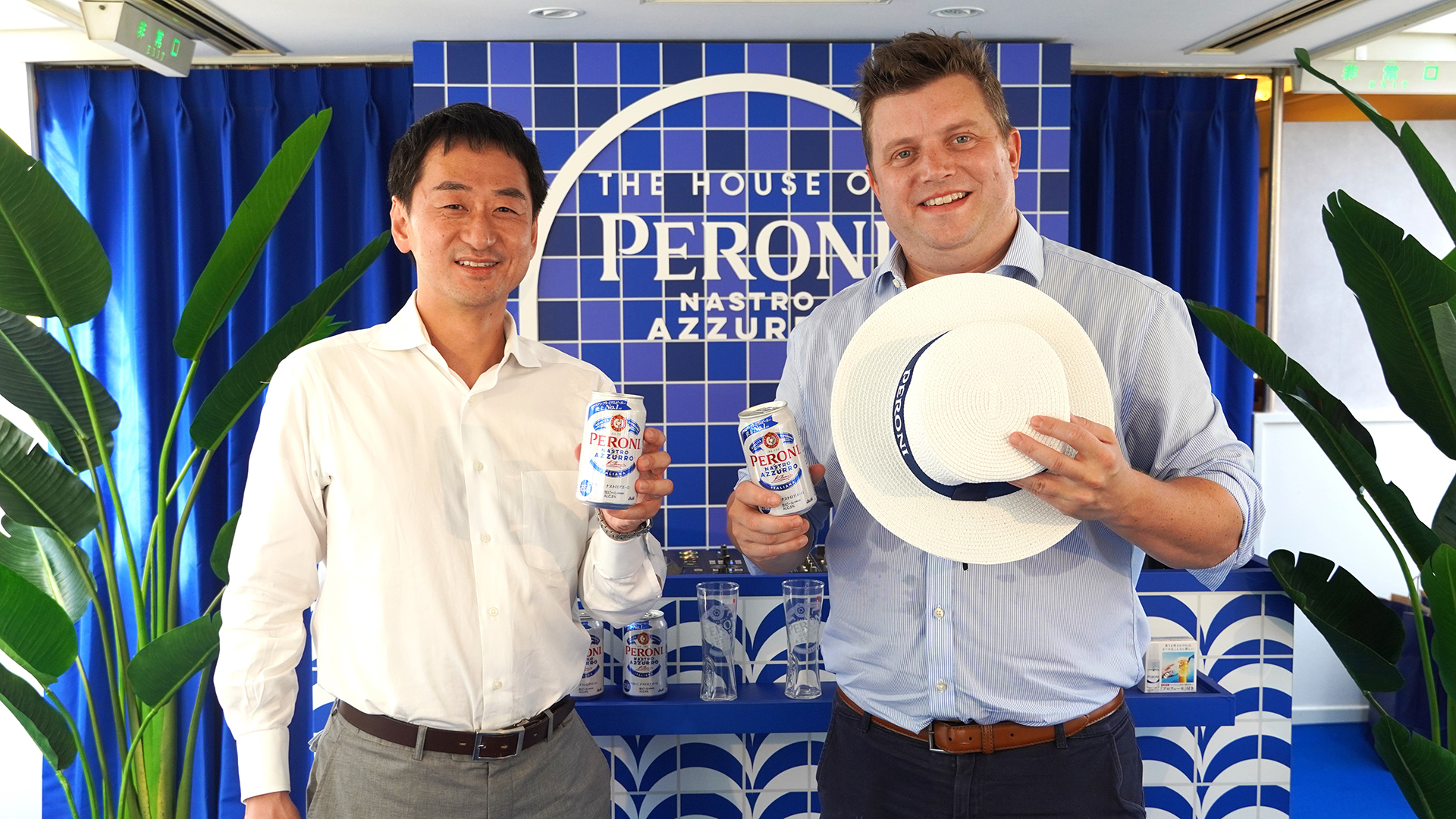 アサヒビール株式会社 グローバルビアブランド室 龍道友和氏、ニック・ラークワージー氏