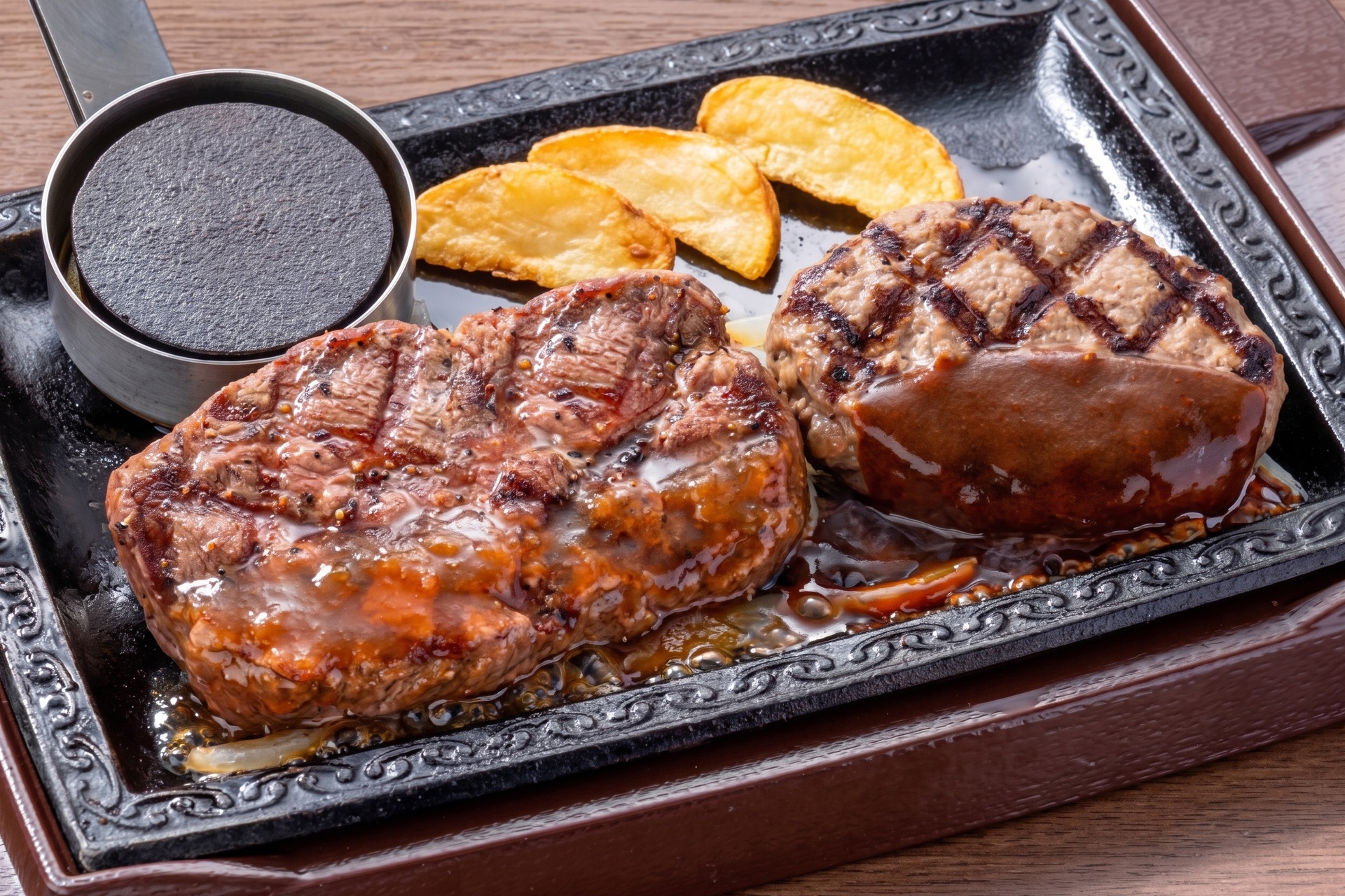 みすじステーキ約150g＆超粗びきステーキバーグ