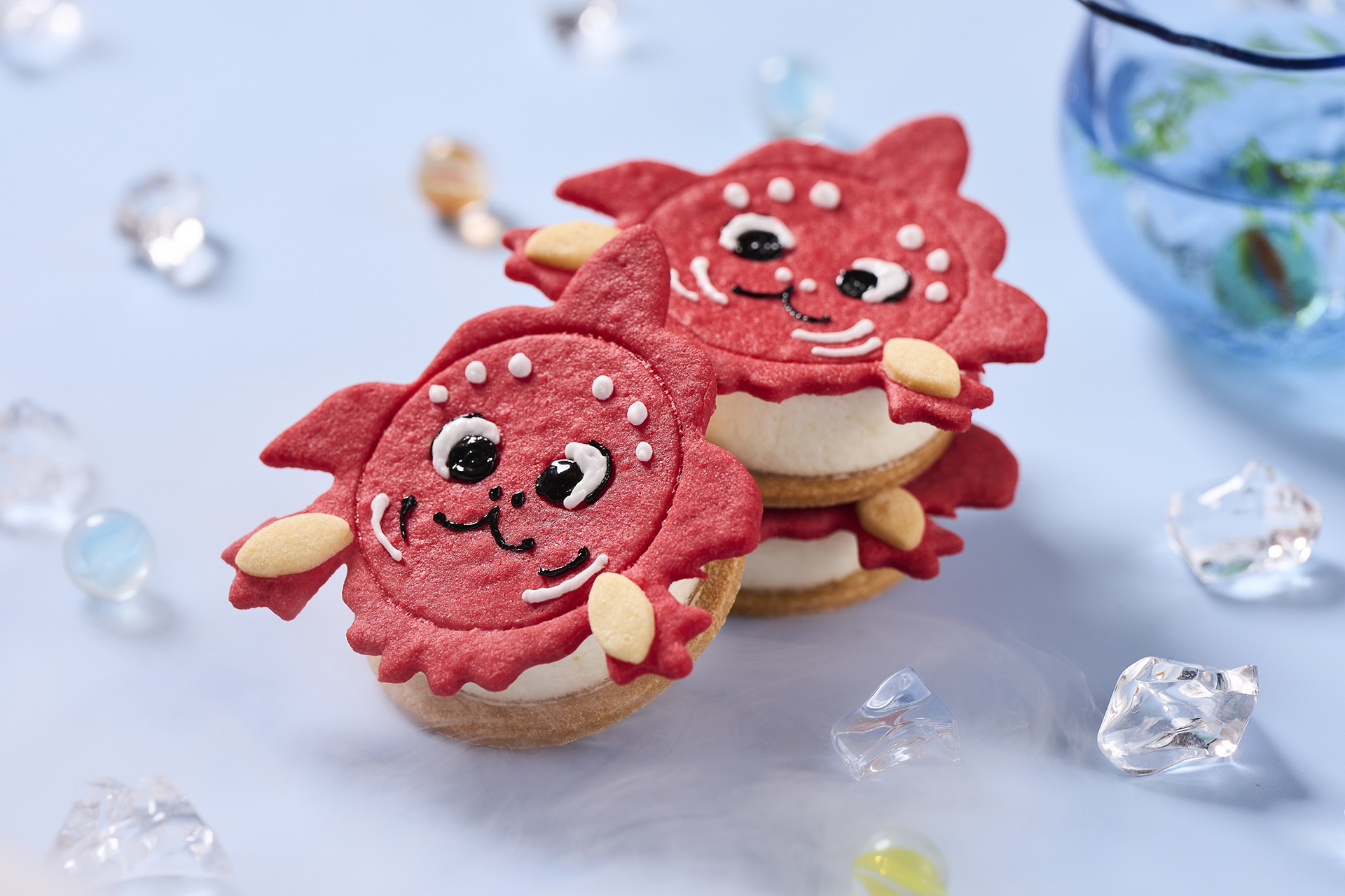 「金魚ねぷたサンドアイス」