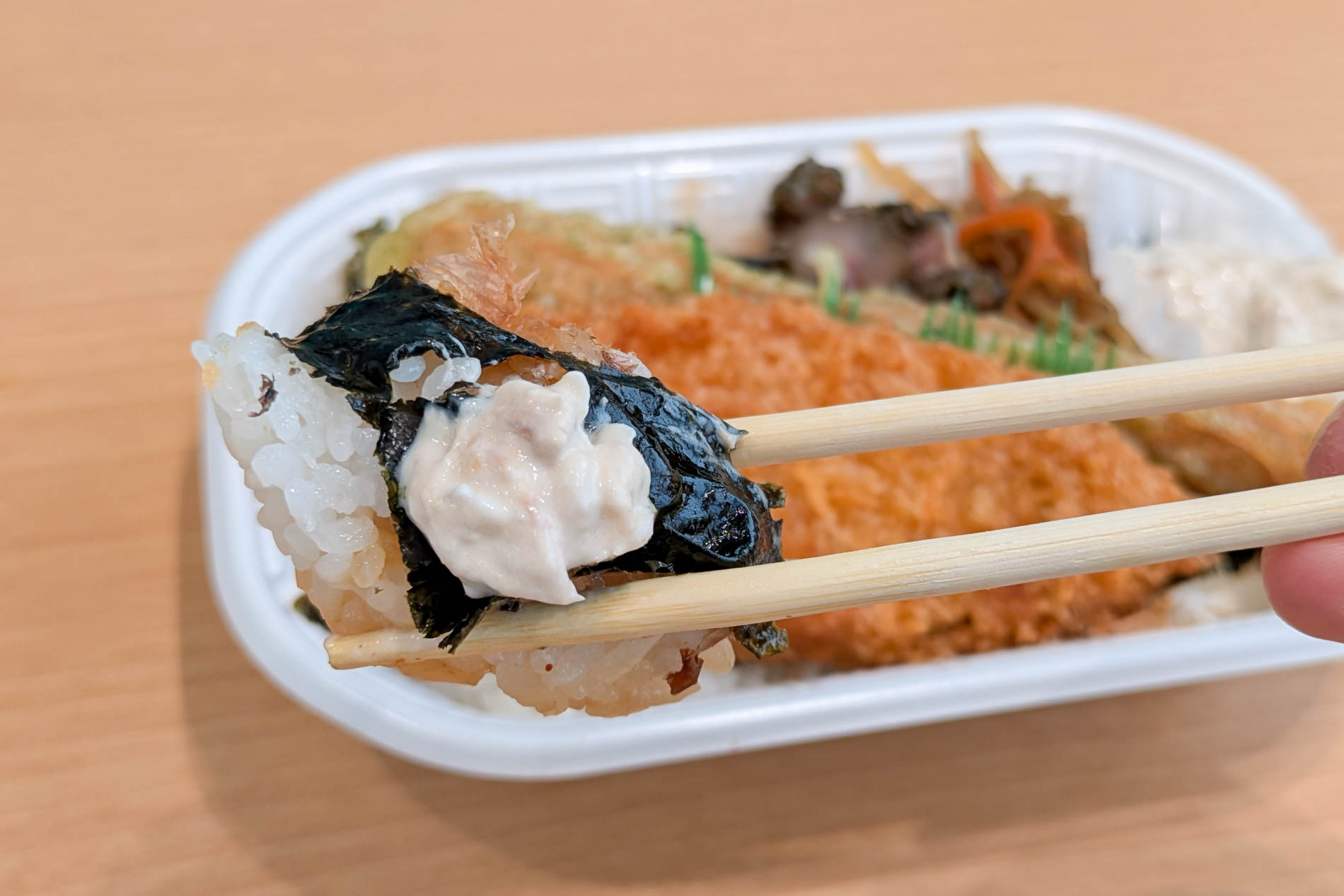 まさに、ごはんどろぼう！