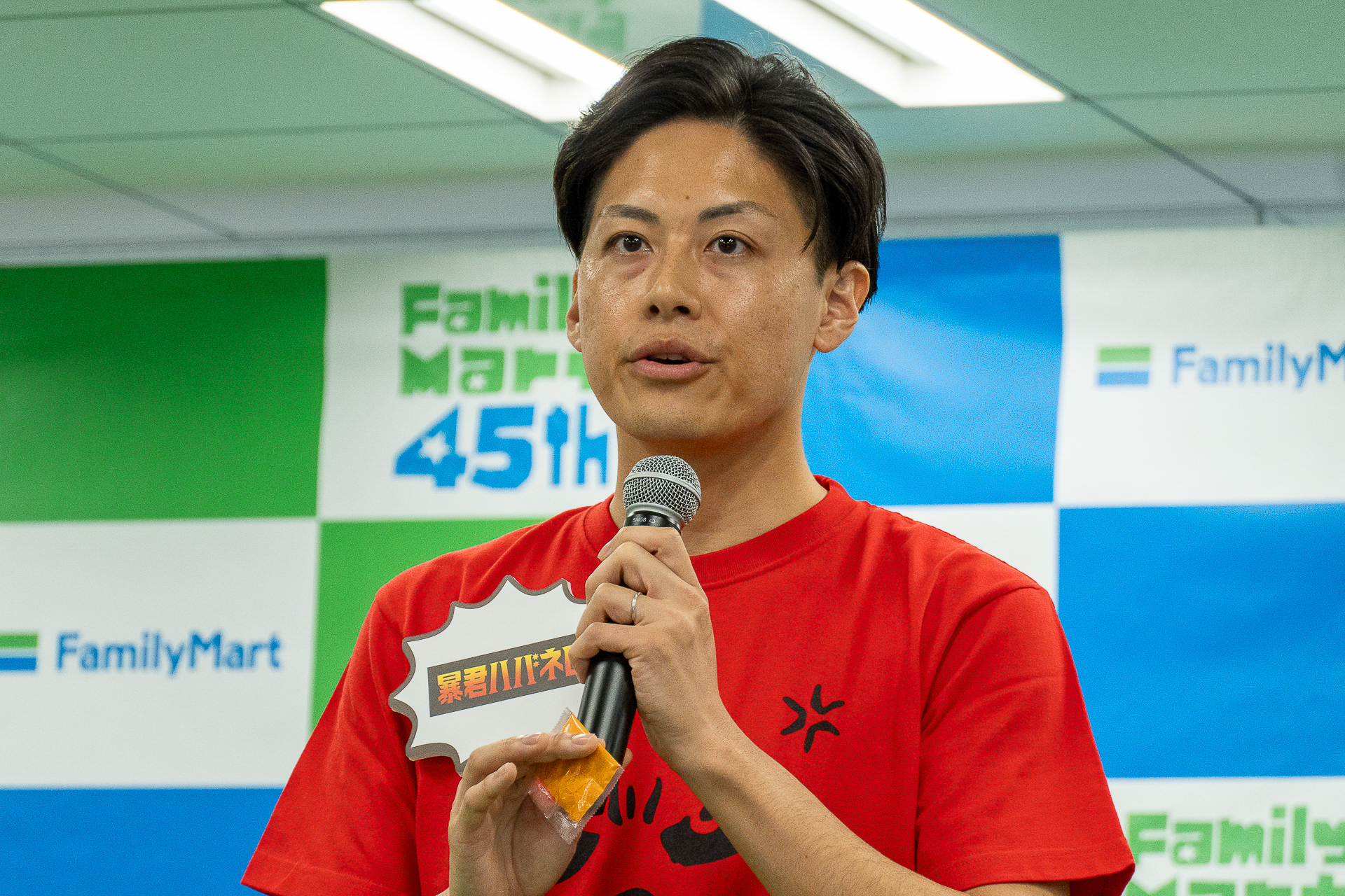 東ハトの担当者 ハヤシ氏