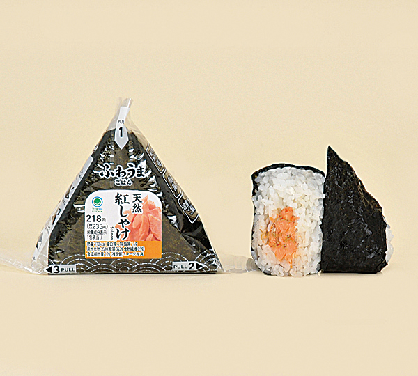 「手巻 紅しゃけ」（235円）