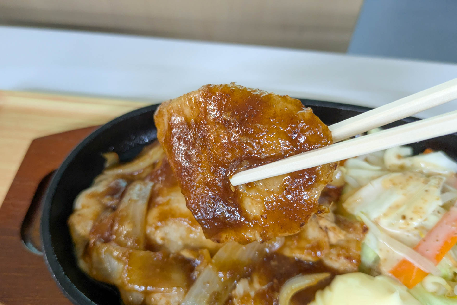 三元豚が肉厚でジューシー