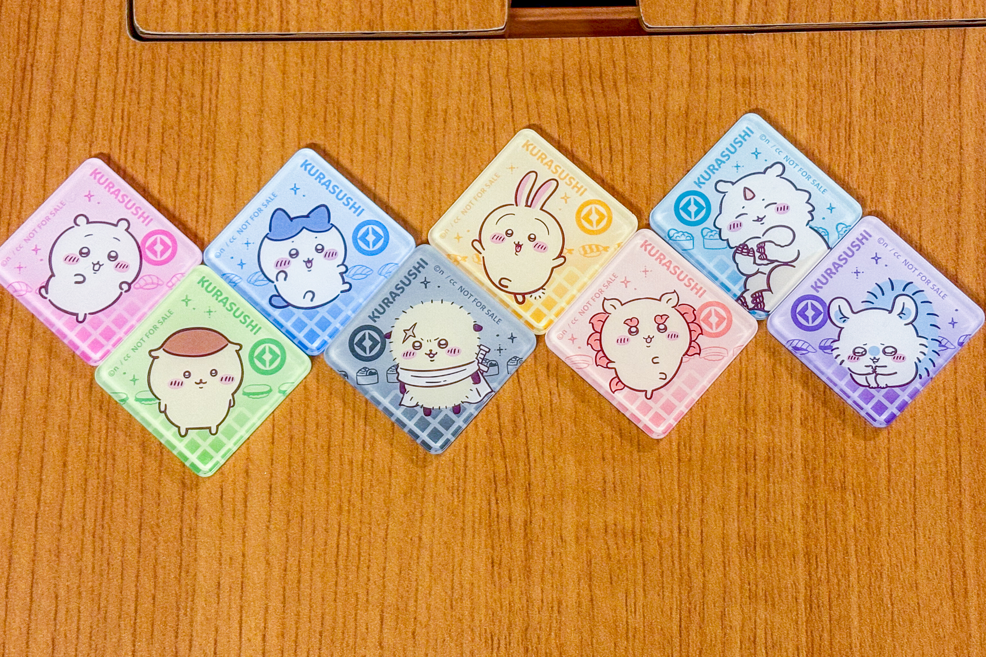 「アクリルマグネット」（全8種）