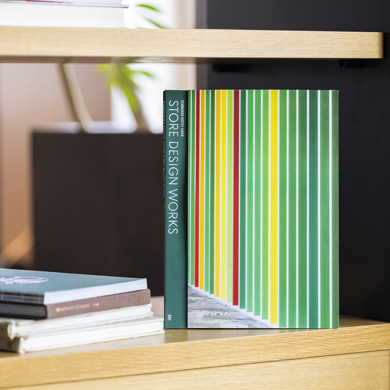 「STARBUCKS COFFEE JAPAN STORE DESIGN WORKS 001」