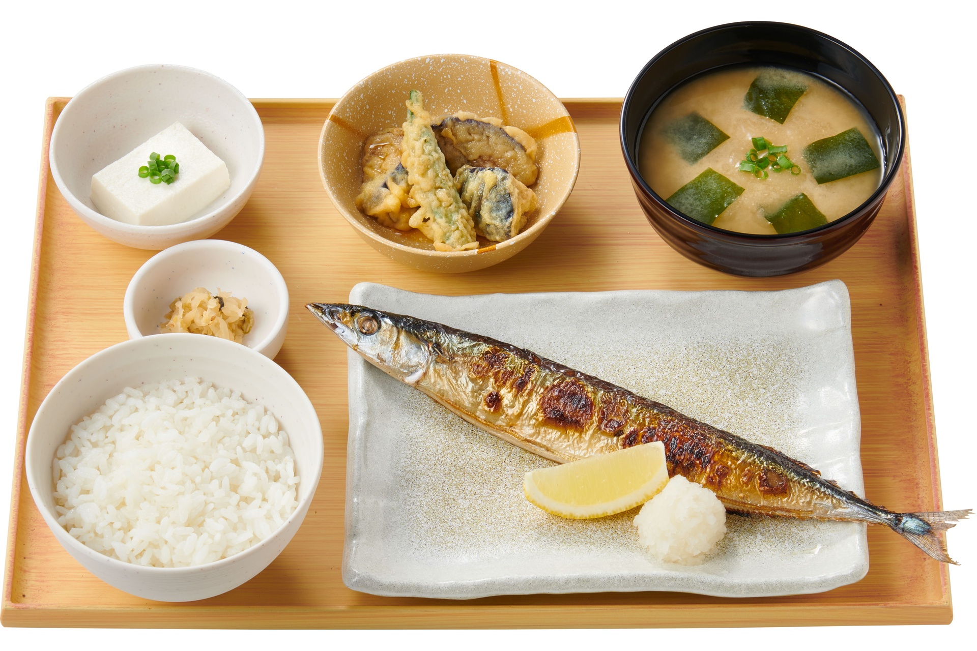 【揚げ出し茄子小鉢付】～三陸の恵み～さんまの塩焼定食