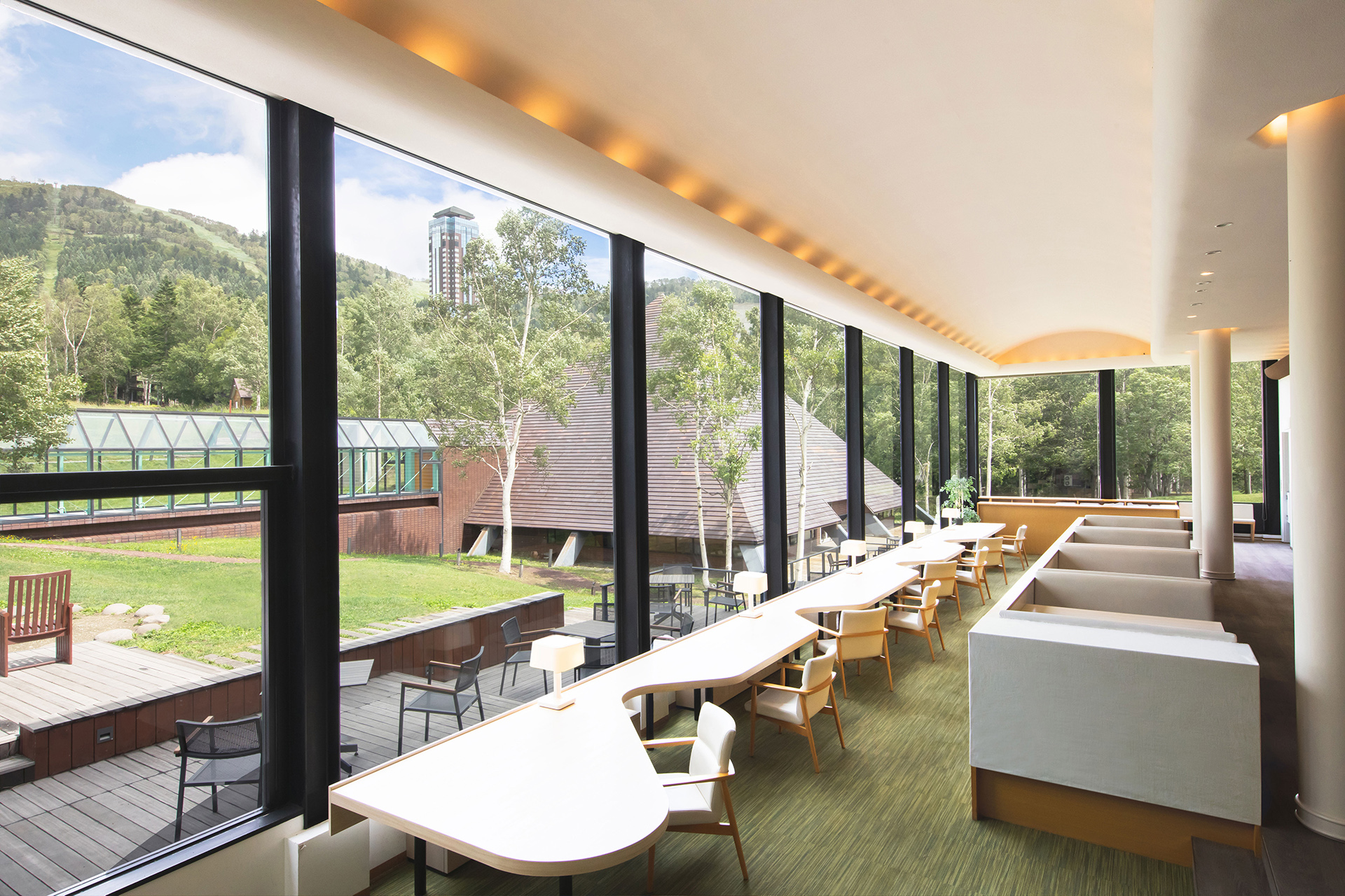 「Lounge yukkuyukku」