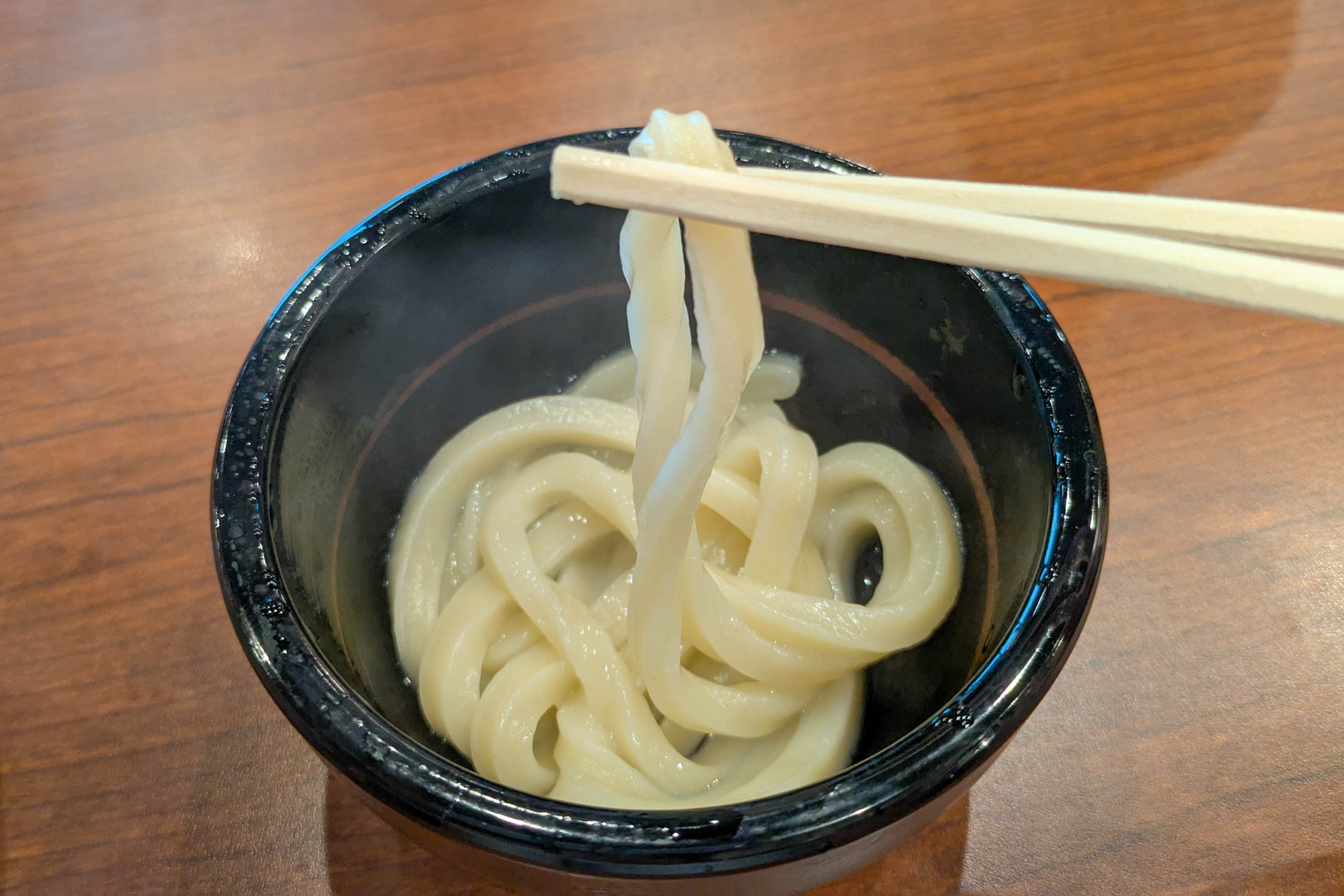 釜抜き麺は麺がふわふわ
