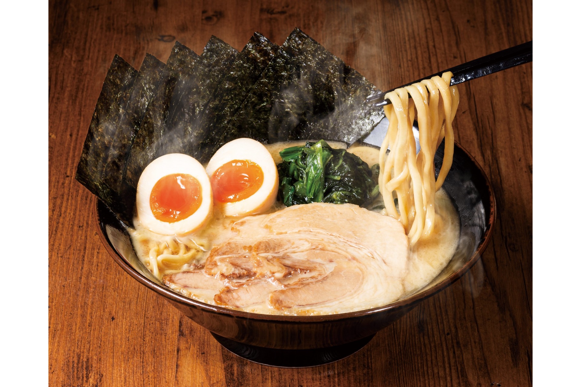壱角家の家系ラーメン