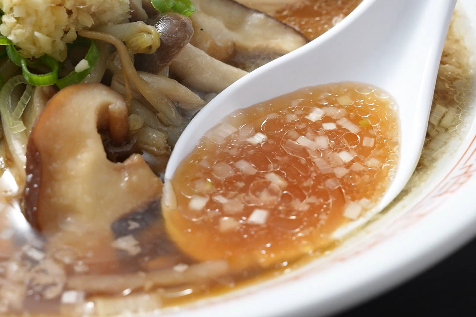 「秋ラーメン」スープ イメージ