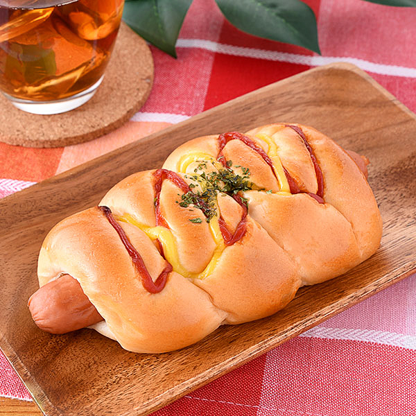 「フランクロール」（210円）