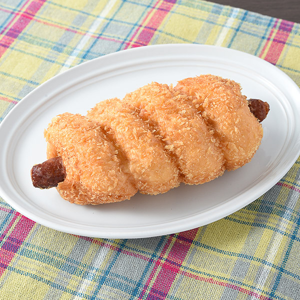 「手巻きソーセージドーナツ」（180円）