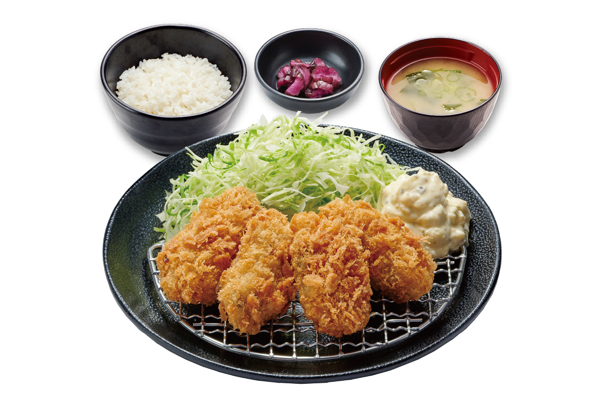ゴッドカツ「カキフライ定食」（1089円）