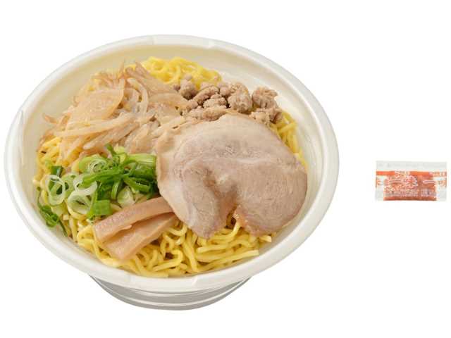 販売中の「札幌すみれ監修 濃厚みそラーメン」（598円・税別）