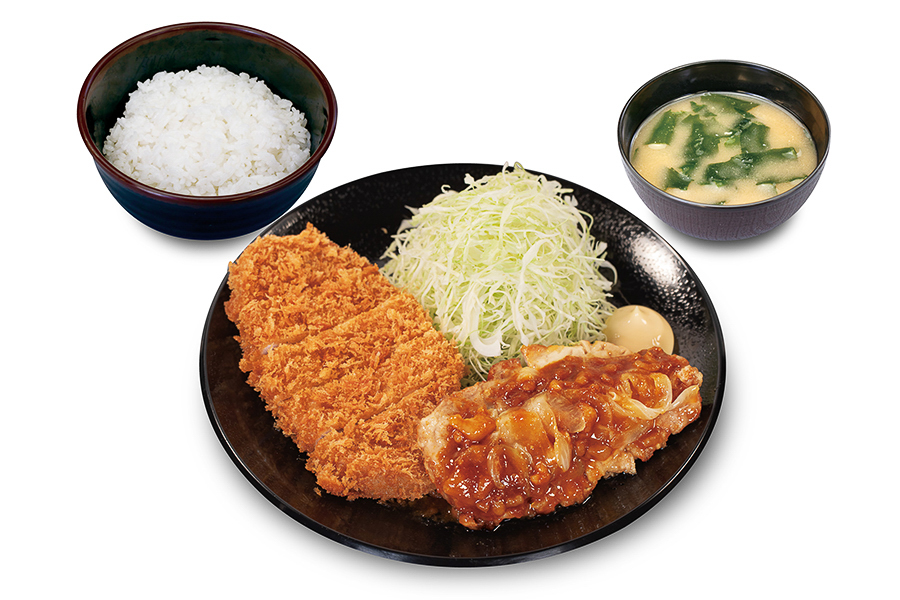 「背脂生姜タレのロースポークフライドステーキ＆ロースかつ定食」（1090円）