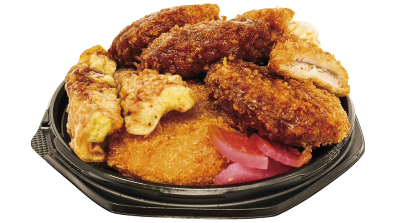 「爆盛揚げ揚げ丼」（646円）