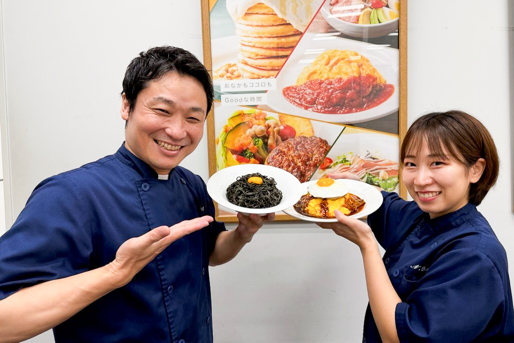 株式会社デニーズジャパン 商品部商品開発 大久保友佑氏（左）、吉岡奈津美氏（右）