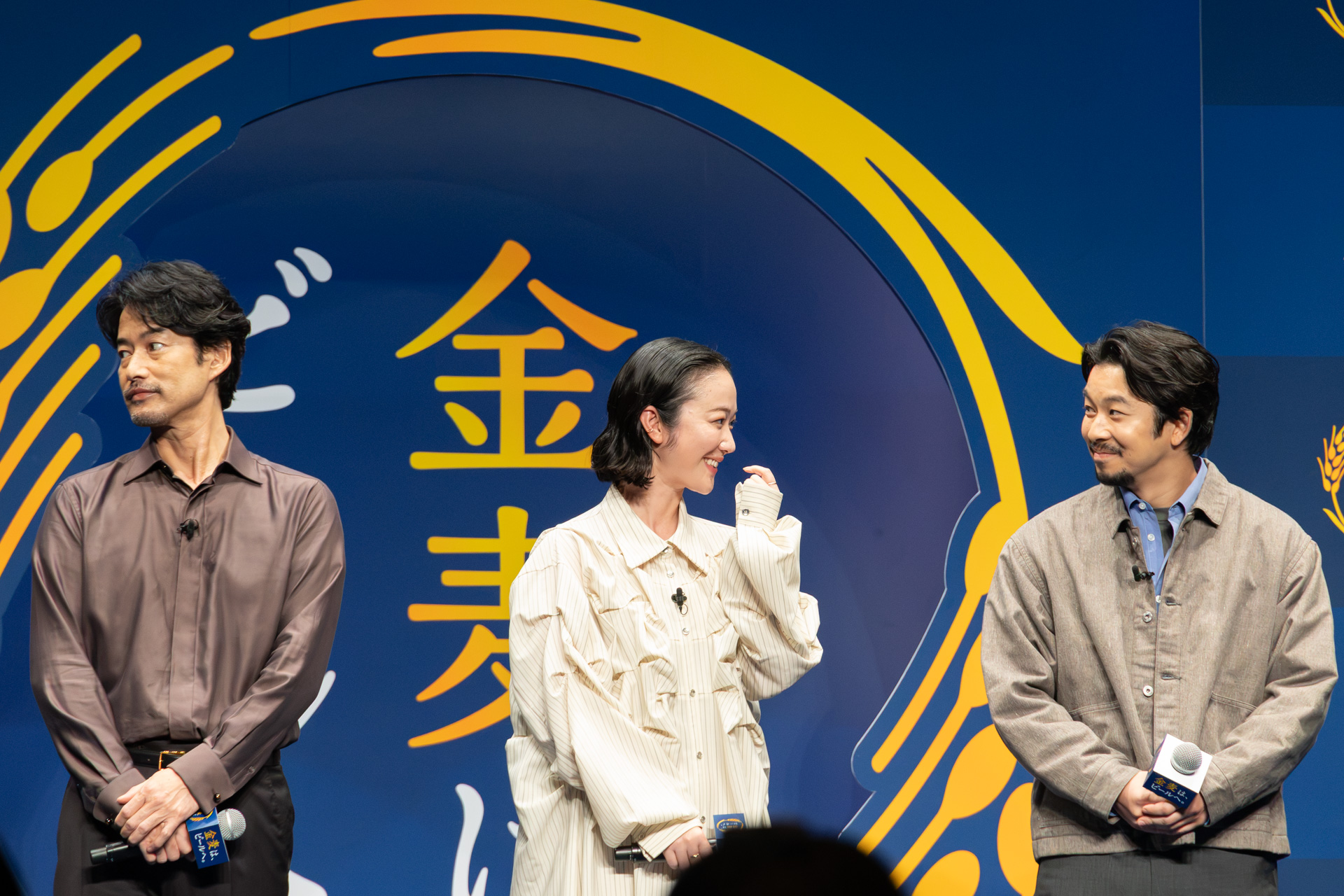 竹野内豊さん、黒木華さん、仲野太賀さん