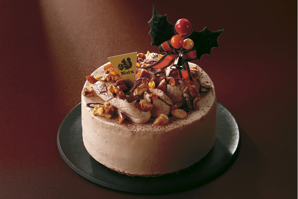 「Noix 木の実のチョコレートケーキ」4号（4622円）