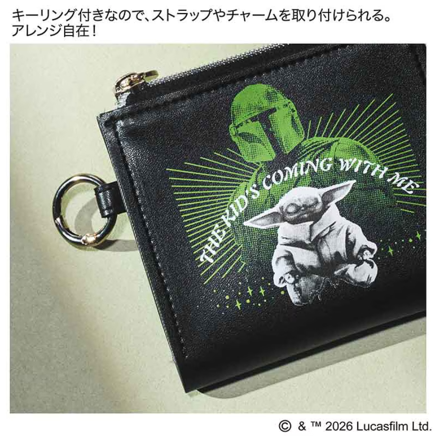 キーリング付きで、ストラップやチャームを取り付けられる