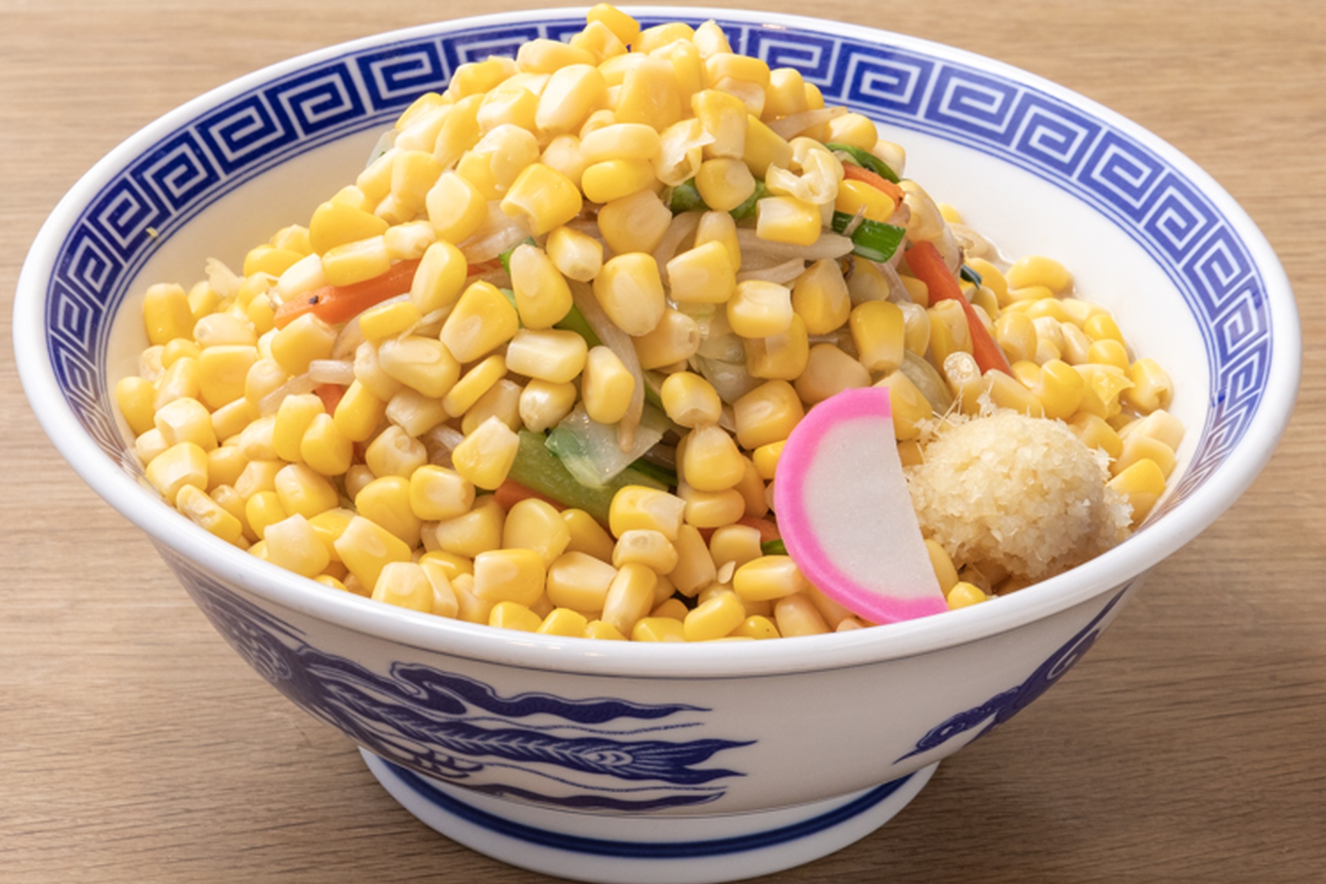 トナリの「コーンまみれタンメン」