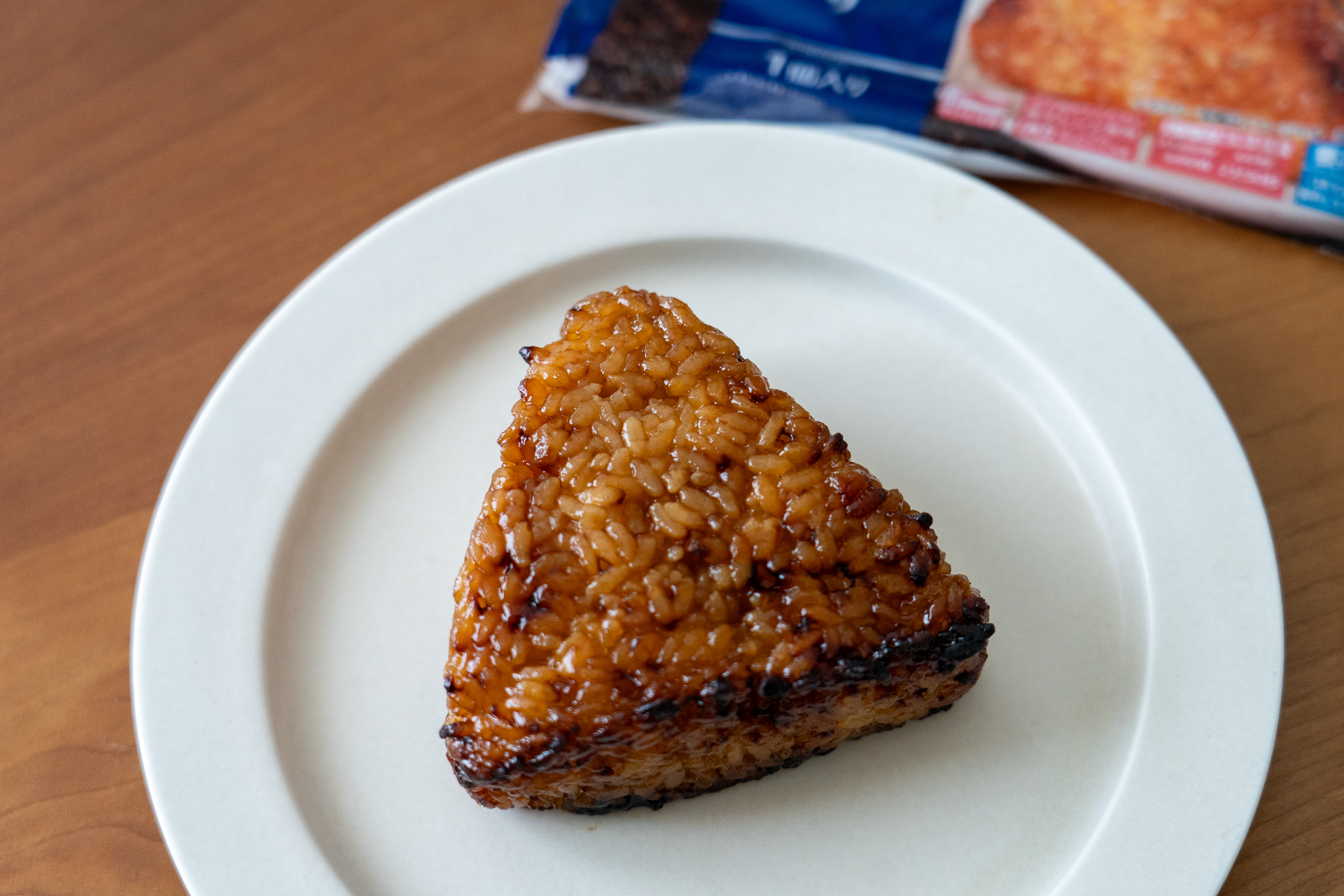 冷凍とは思えないほど、しっかり焼色がついていてびっくり