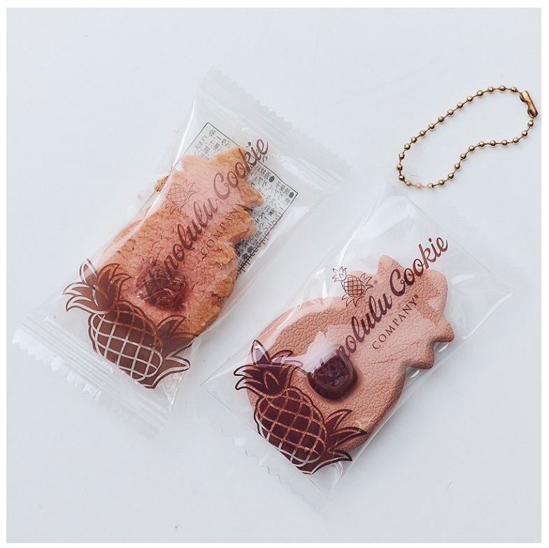本誌限定デザインのクッキーチャーム（グアバ）