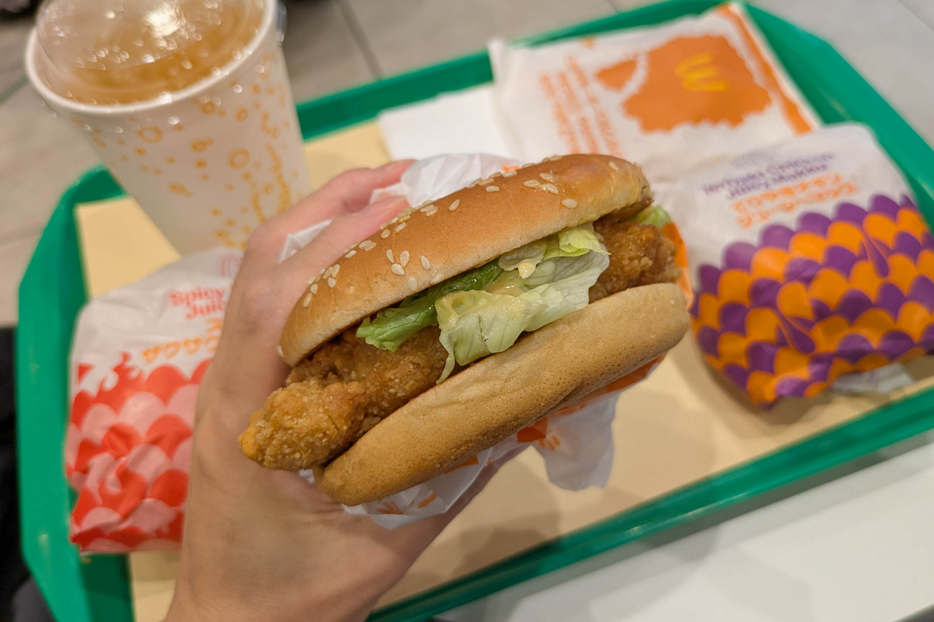 試食した「ザクザクジューシーマック」