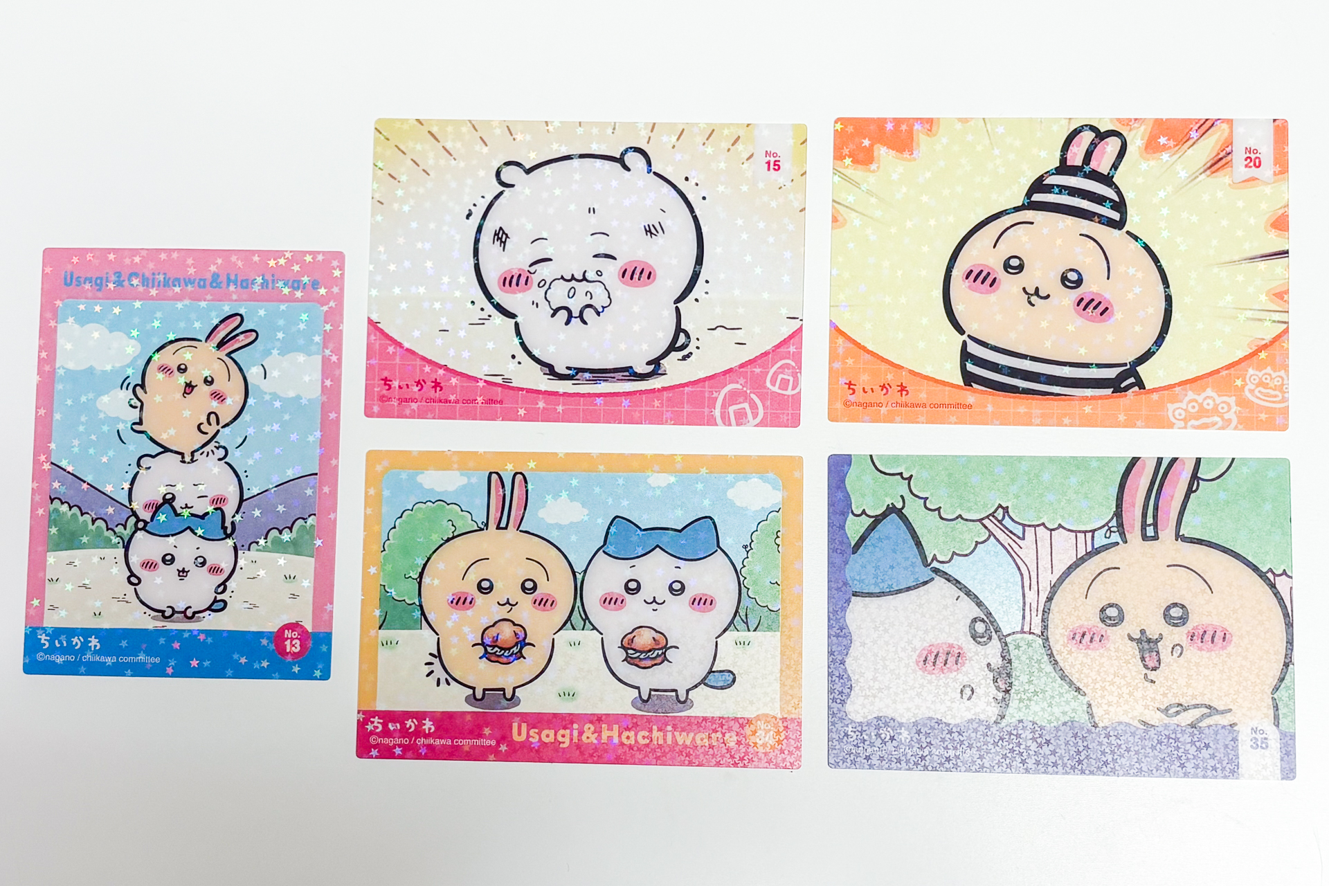 「アニメちいかわ キラキラクリアカードコレクションガム」のクリアカード