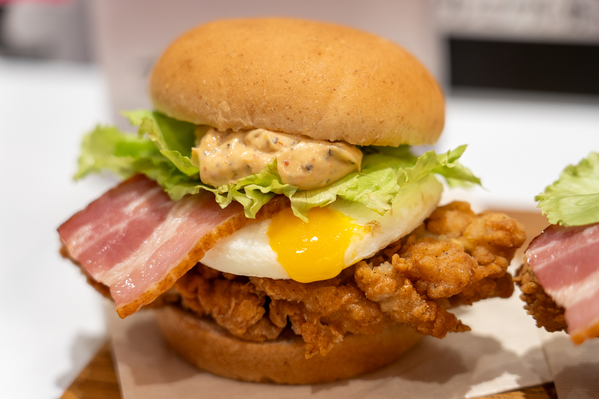 「プレミアバーガー」（750円）