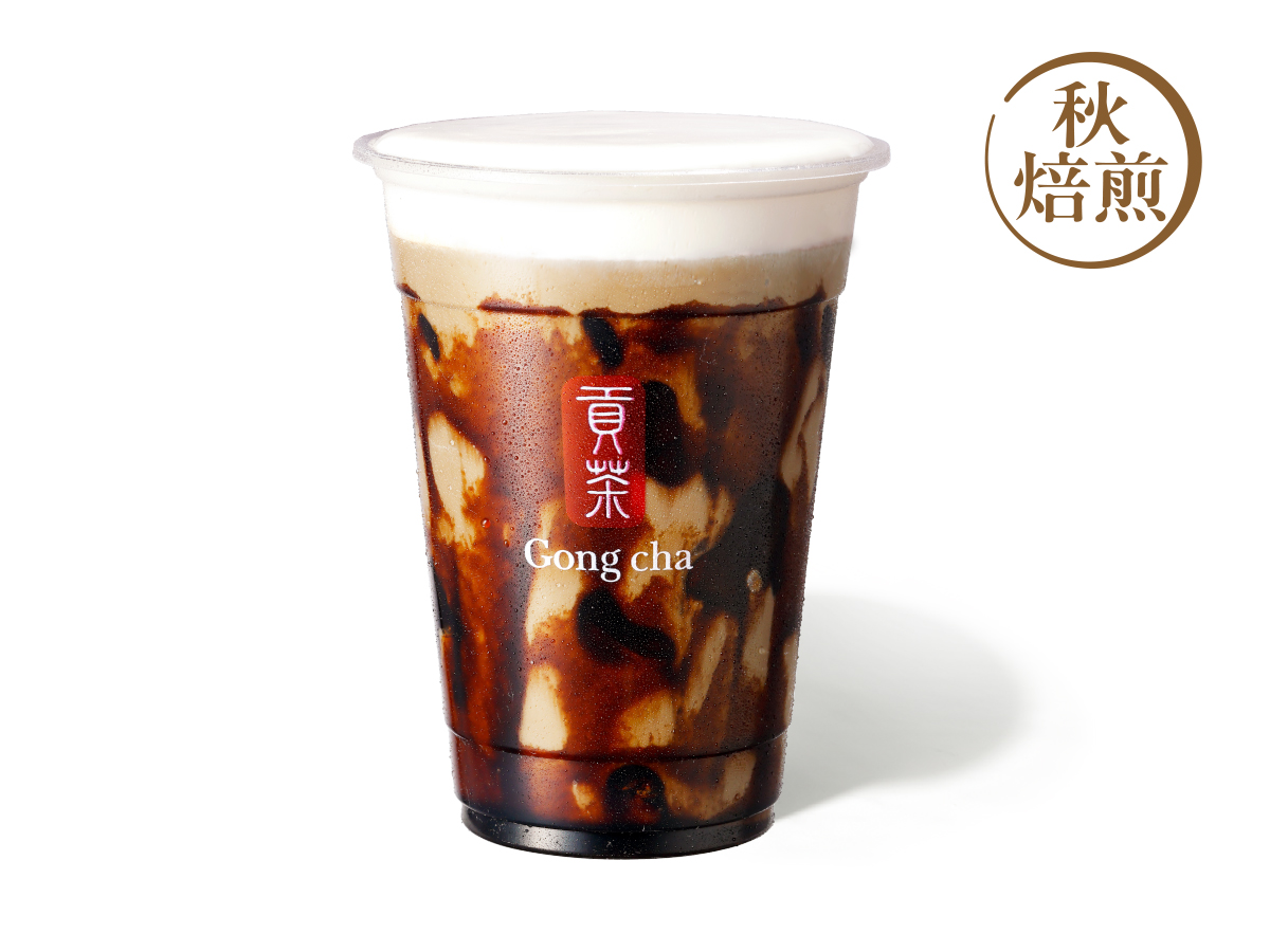 秋焙煎ほうじ茶 黒糖ミルクティー（ICED/M 710円）