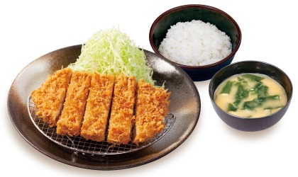 松屋×松のや複合店メニュー「ロースかつ定食」