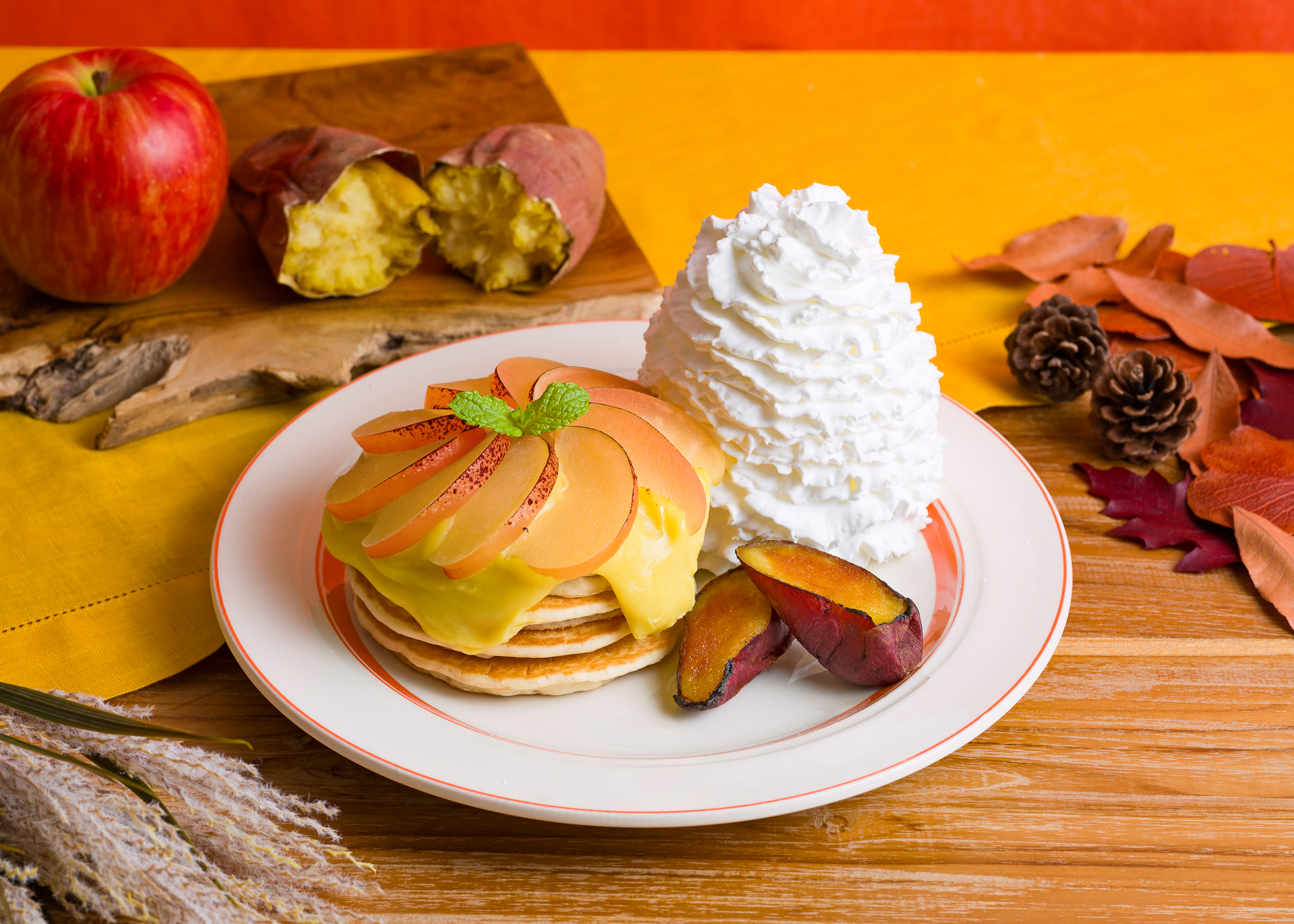 さつまいもとリンゴのブリュレパンケーキ