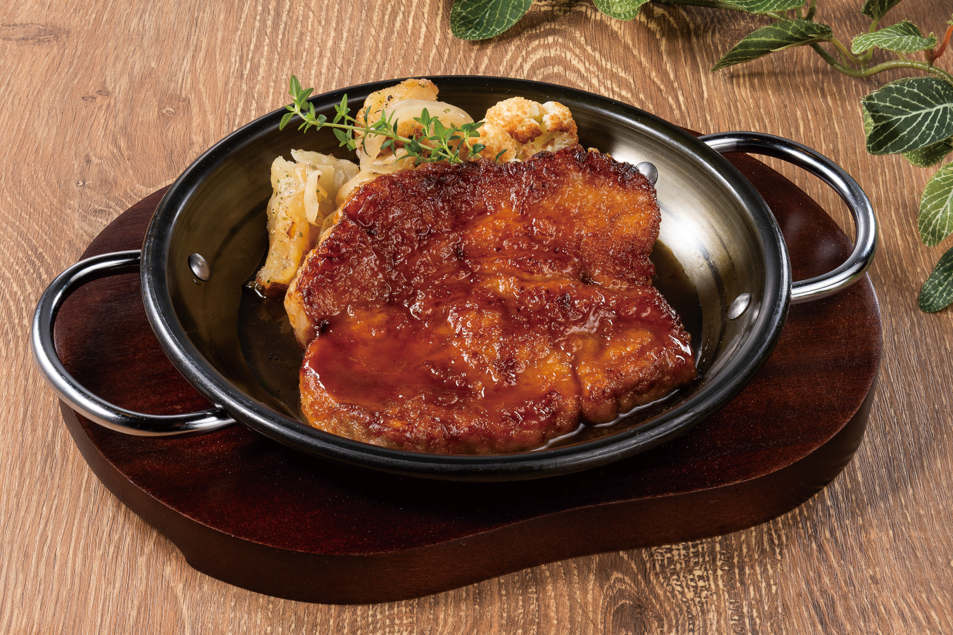 Cafe＆Dining LUANA「国産ポークロースのジンジャーソース」
