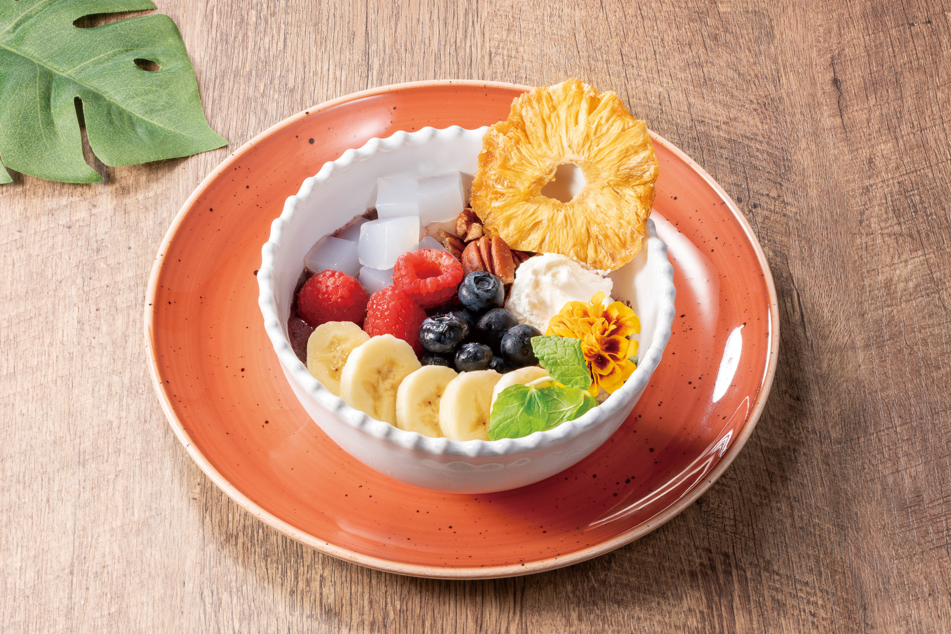 Cafe＆Dining LUANA「アサイーボウル」
