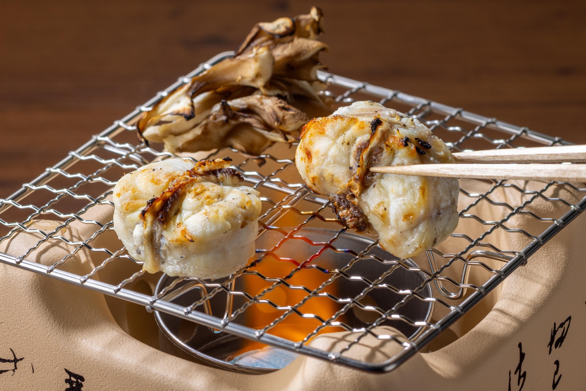 「北海道産 真ふぐの網焼き」（1099円）