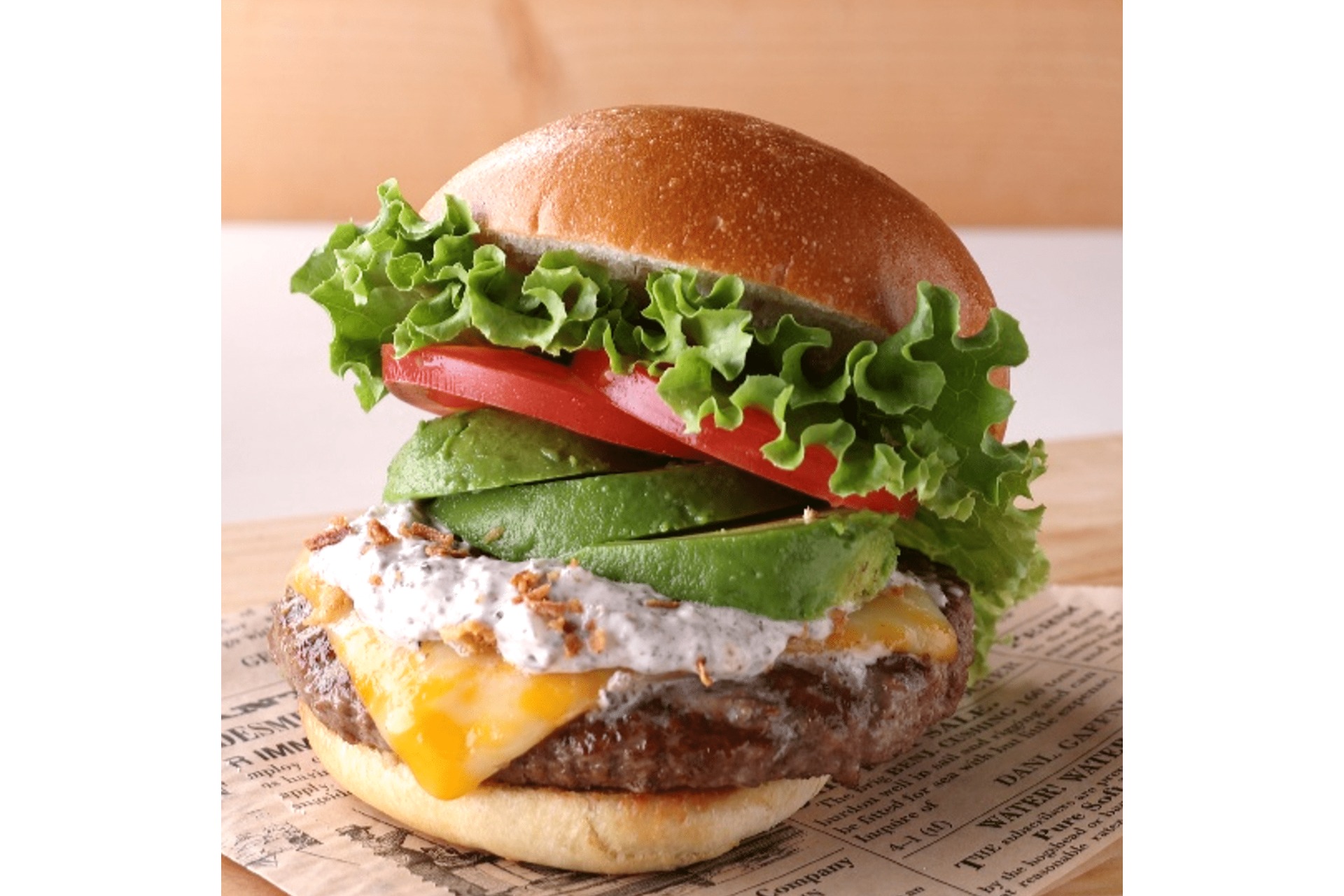 「トリュフ コルビージャック アボカドバーガー」（2030円）