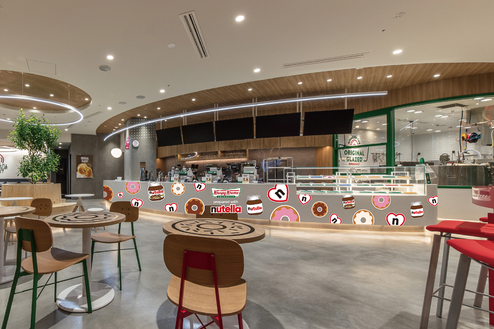 クリスピー・クリーム・ドーナツ 東京国際フォーラム店（イートインスペース）