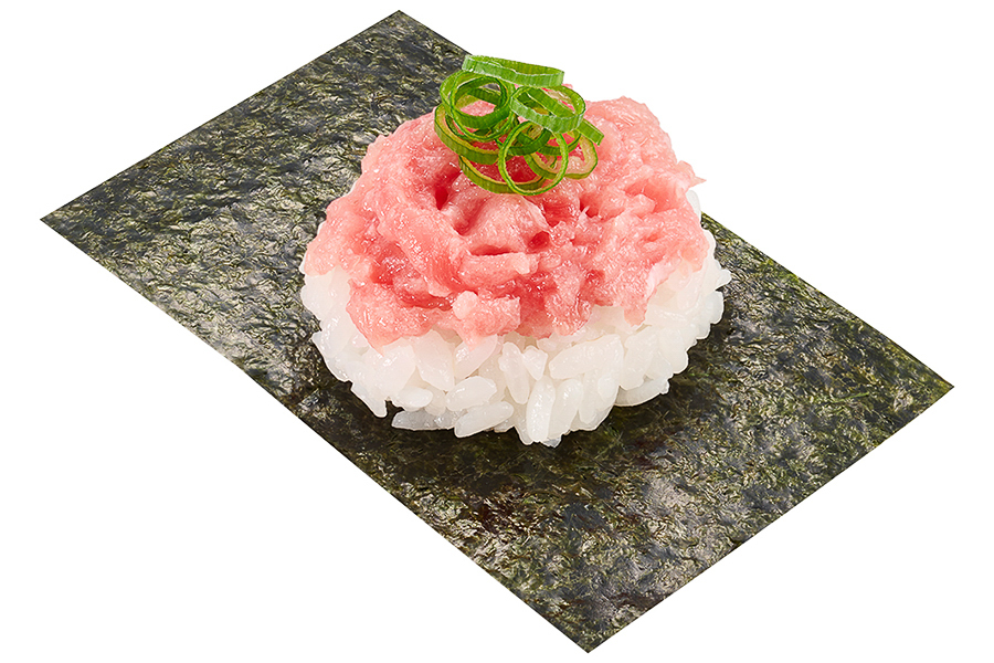 「長崎沖 天然本鮪ねぎとろ包み」（110円～）