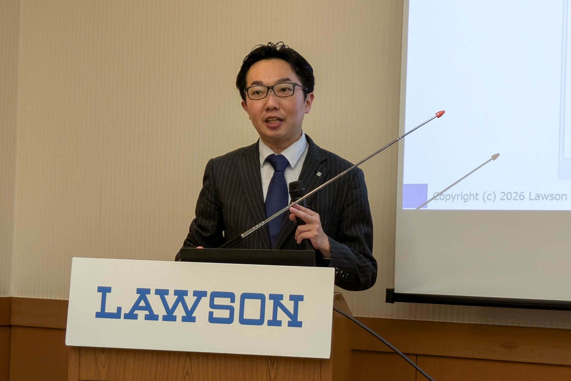 株式会社ローソン 商品本部 厨房・スイーツ部シニアマネジャー 橋本拓也氏