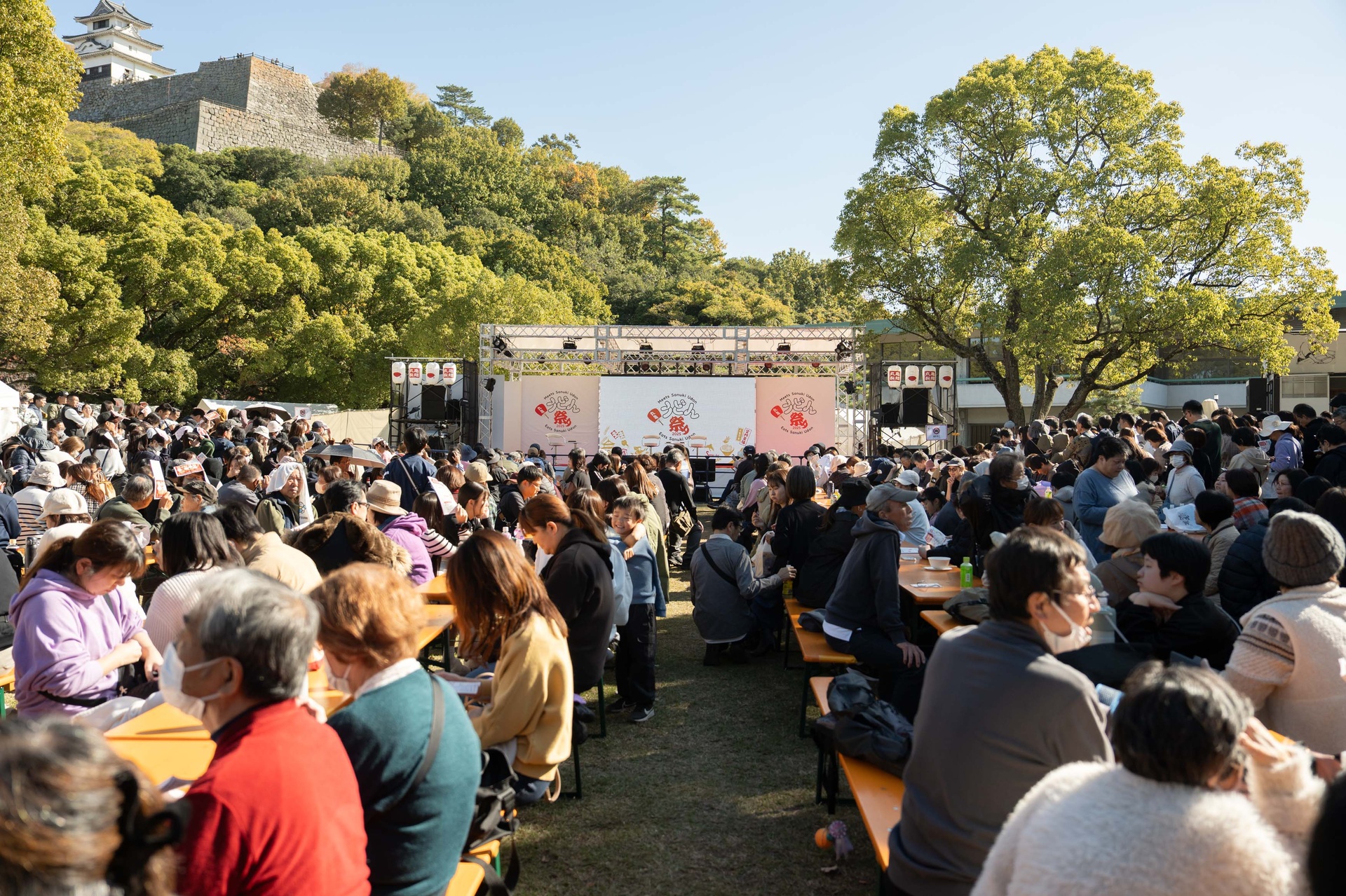 2025年11月「丸亀うどん祭り2025」の様子
