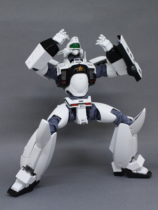 手首パーツはデフォルトの握り拳も含め左右で10種類付属している