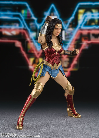 迫真のアクションシーンも再現可能！ ワンダーウーマンがS.H.Figuarts