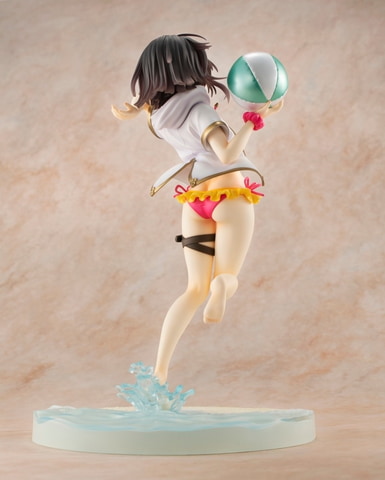 このすば」より、水着姿で無邪気にはしゃぐ「めぐみん」のフィギュアが