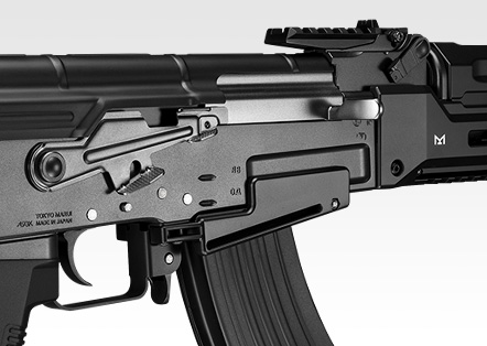 AK47に東京マルイ・オリジナルの現代化カスタムを施した、次世代電動ガン「AKストーム」